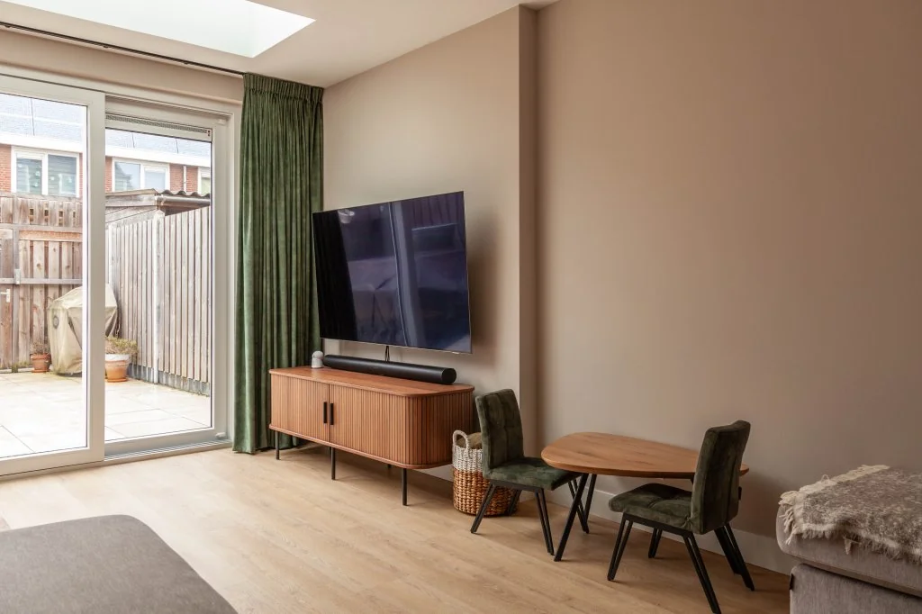 geblurde versie van de foto als achtergrond