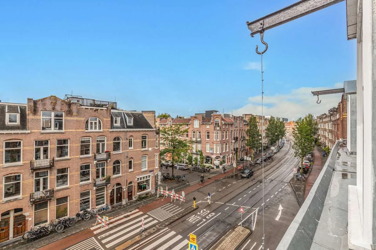 Foto van de Appartement gelegen aan de Admiraal De Ruijterweg in Amsterdam