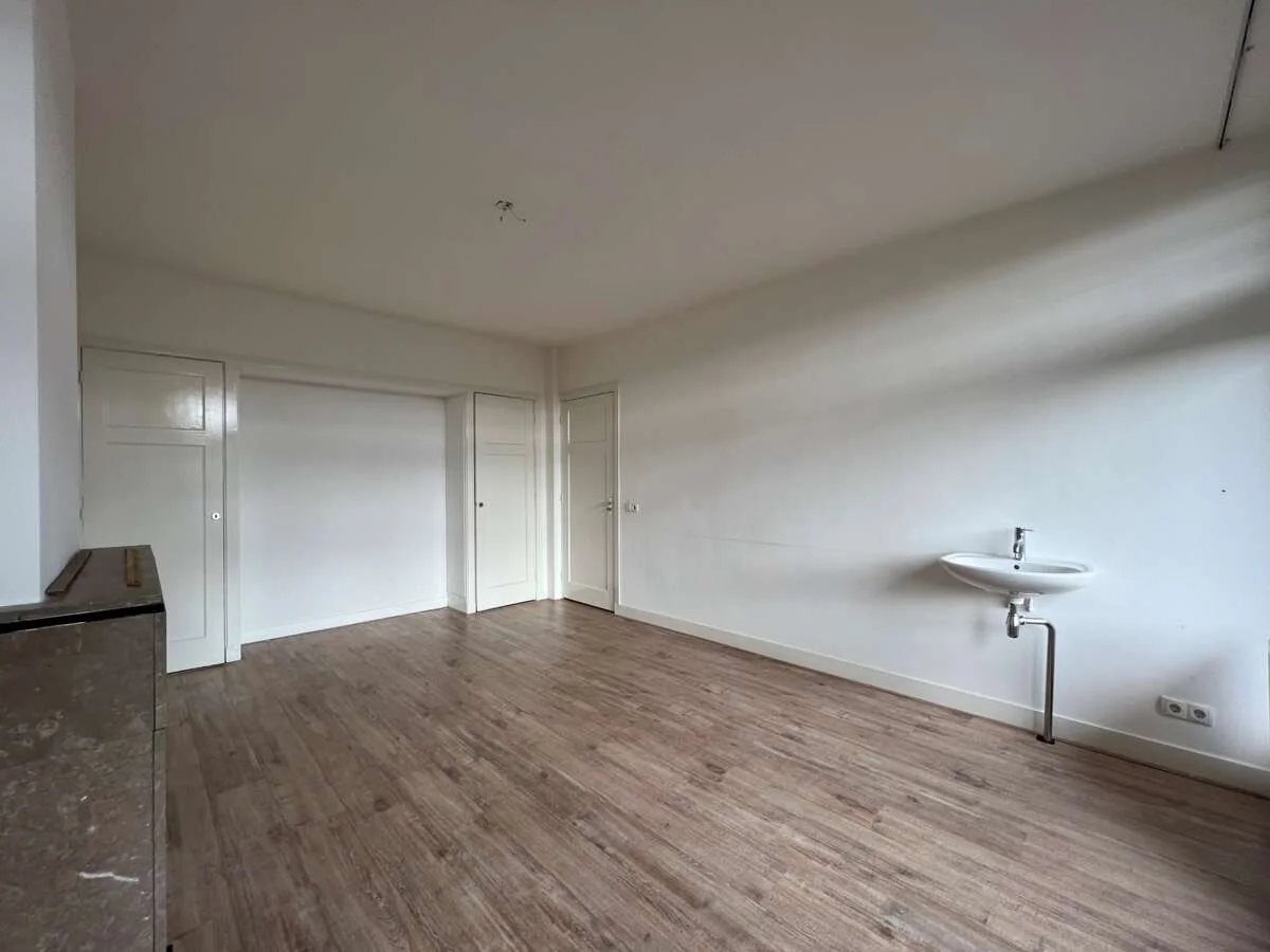 Foto van de Appartement gelegen aan de Mijnsherenlaan in Rotterdam