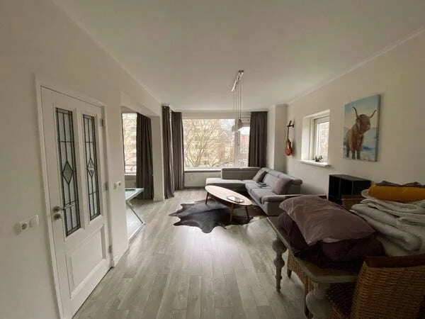 Foto van de Appartement gelegen aan de Mariniersweg in Rotterdam