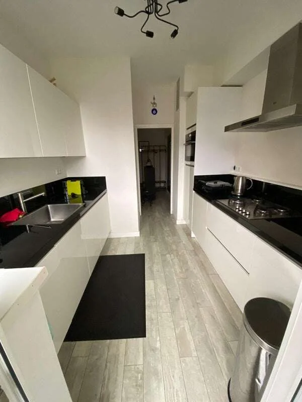 Foto van de Appartement gelegen aan de Mariniersweg in Rotterdam