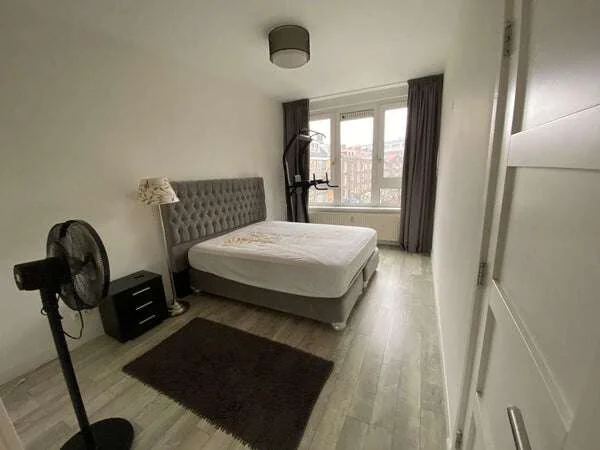 Foto van de Appartement gelegen aan de Mariniersweg in Rotterdam