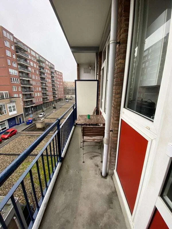 Foto van de Appartement gelegen aan de Mariniersweg in Rotterdam
