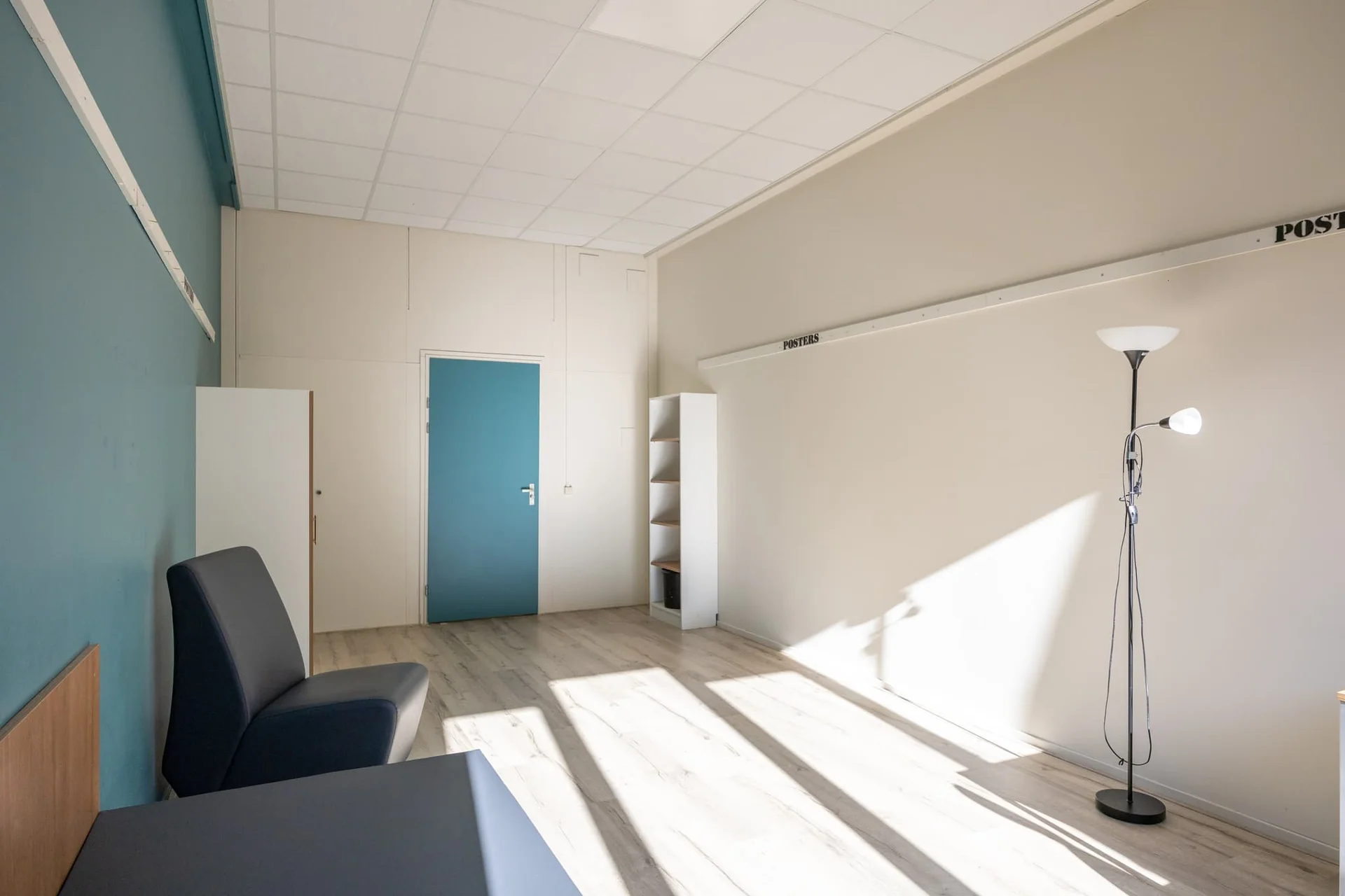 geblurde versie van de foto als achtergrond