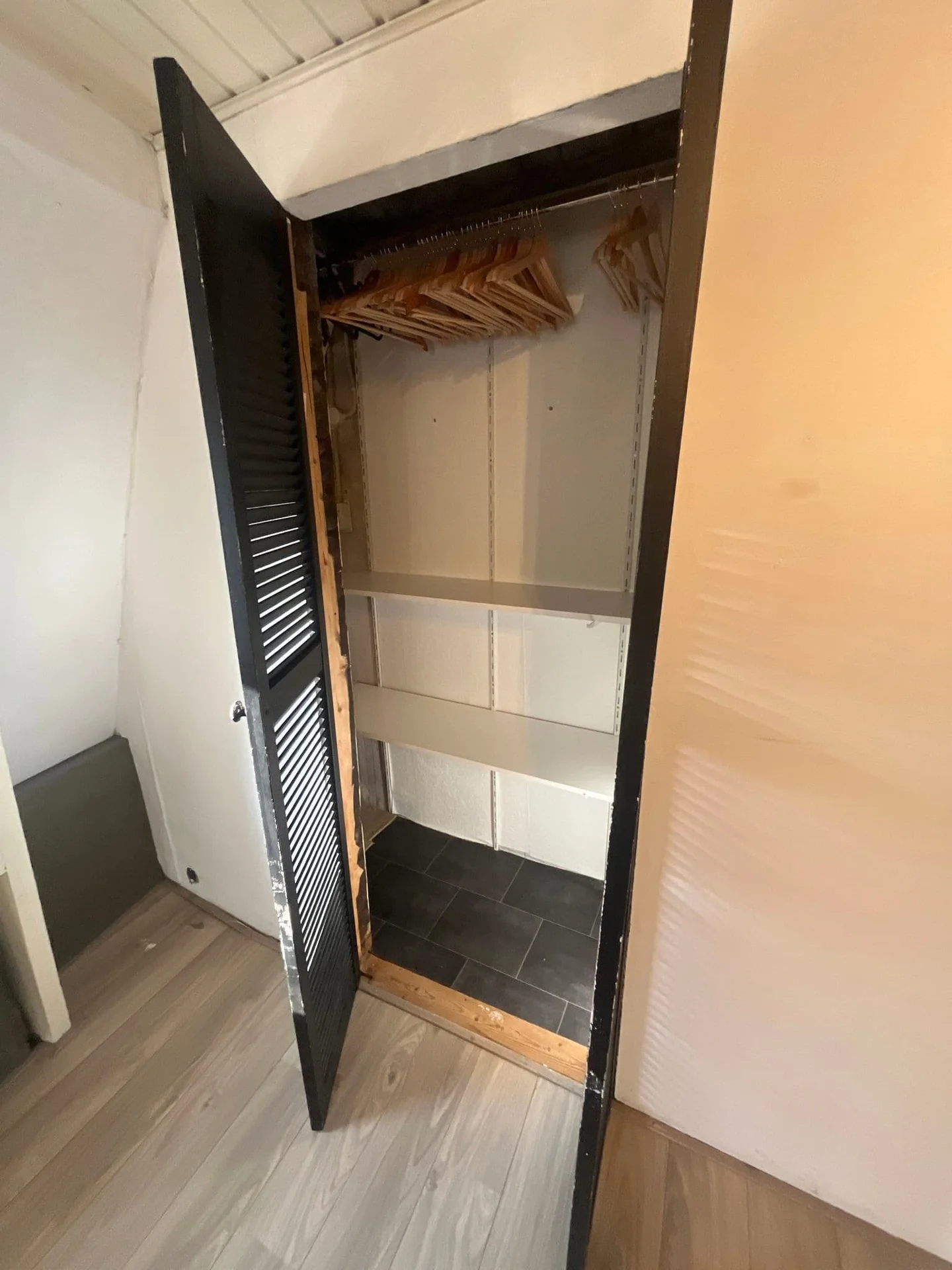 Foto van de Kamer gelegen aan de Emmastraat in Groningen