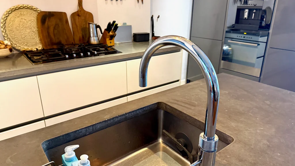 Foto van de Appartement gelegen aan de Adelheidstraat in Den Haag