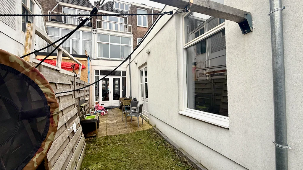 Foto van de Appartement gelegen aan de Adelheidstraat in Den Haag