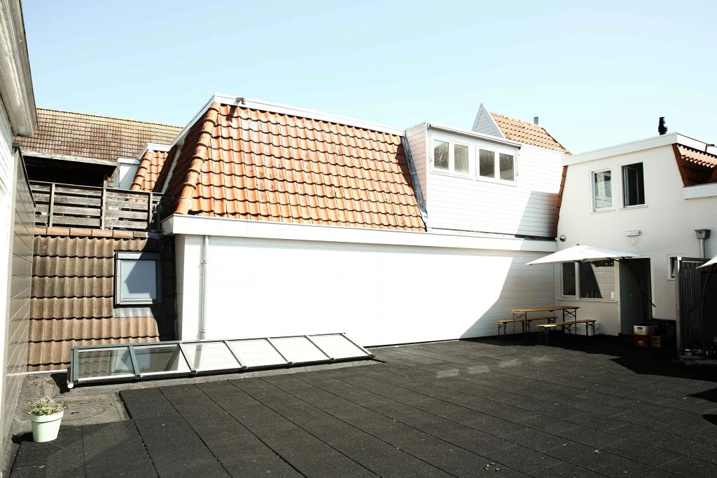 geblurde versie van de foto als achtergrond