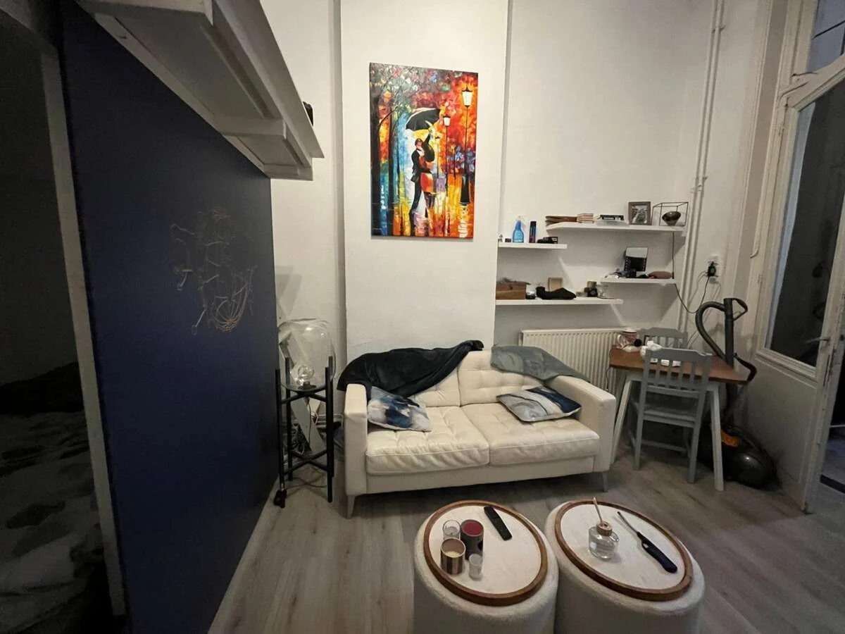 geblurde versie van de foto als achtergrond