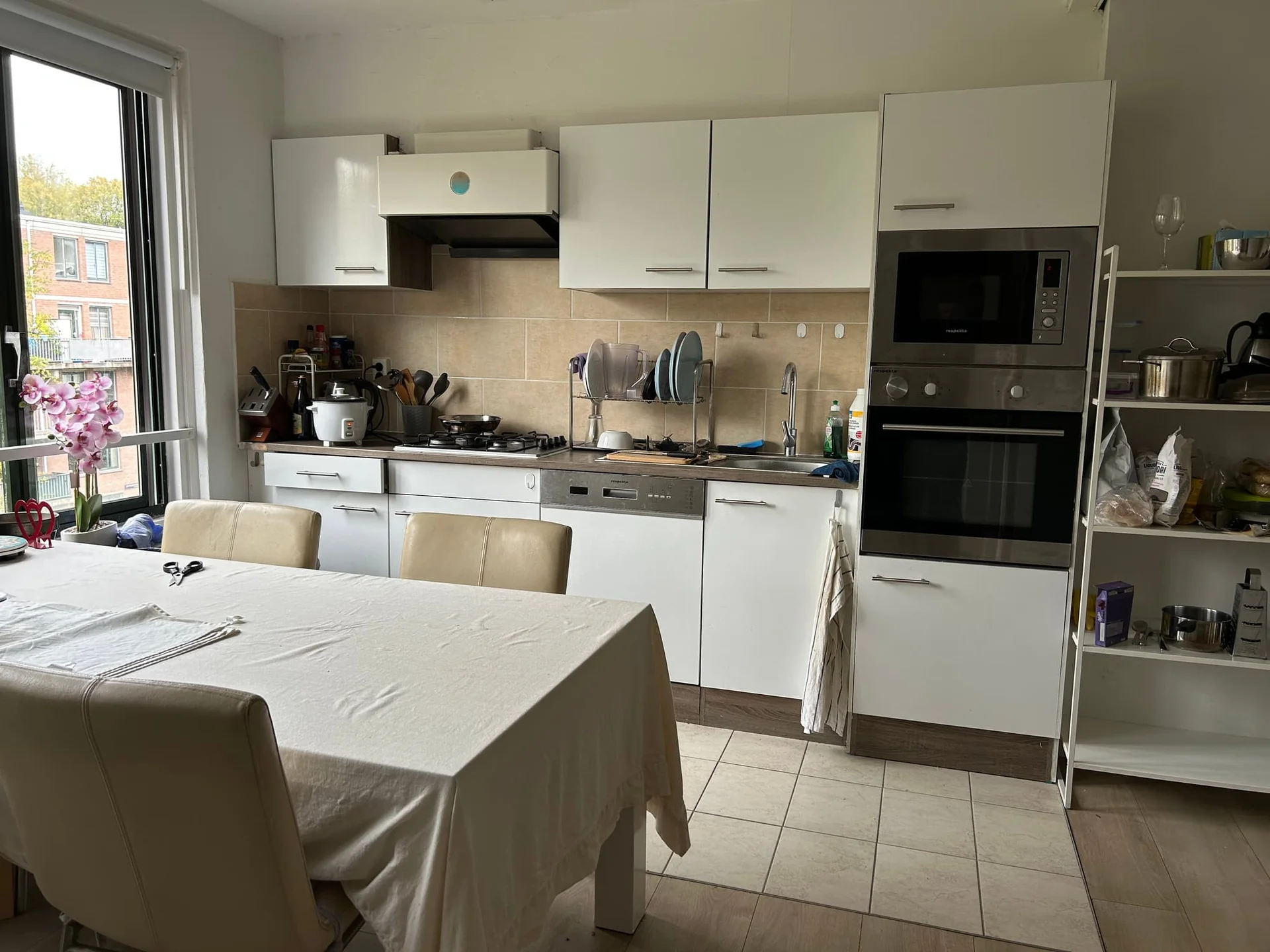 Foto van de Kamer gelegen aan de Jan Muschstraat in Amsterdam