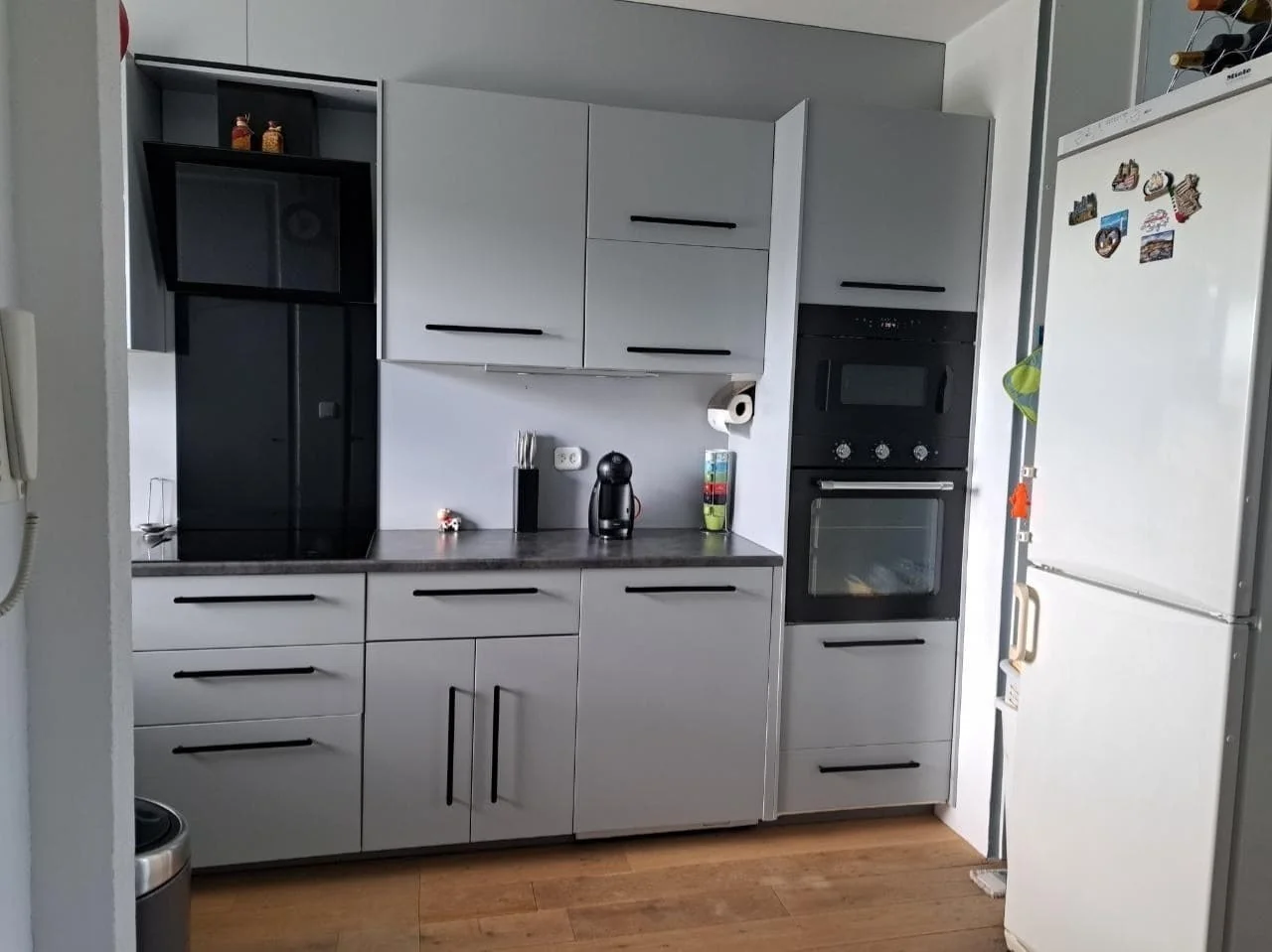 geblurde versie van de foto als achtergrond