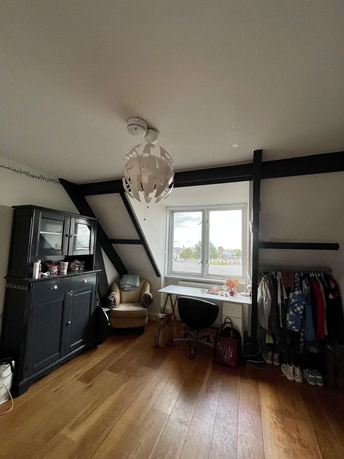 Foto van de Kamer gelegen aan de Rochussenstraat in Rotterdam