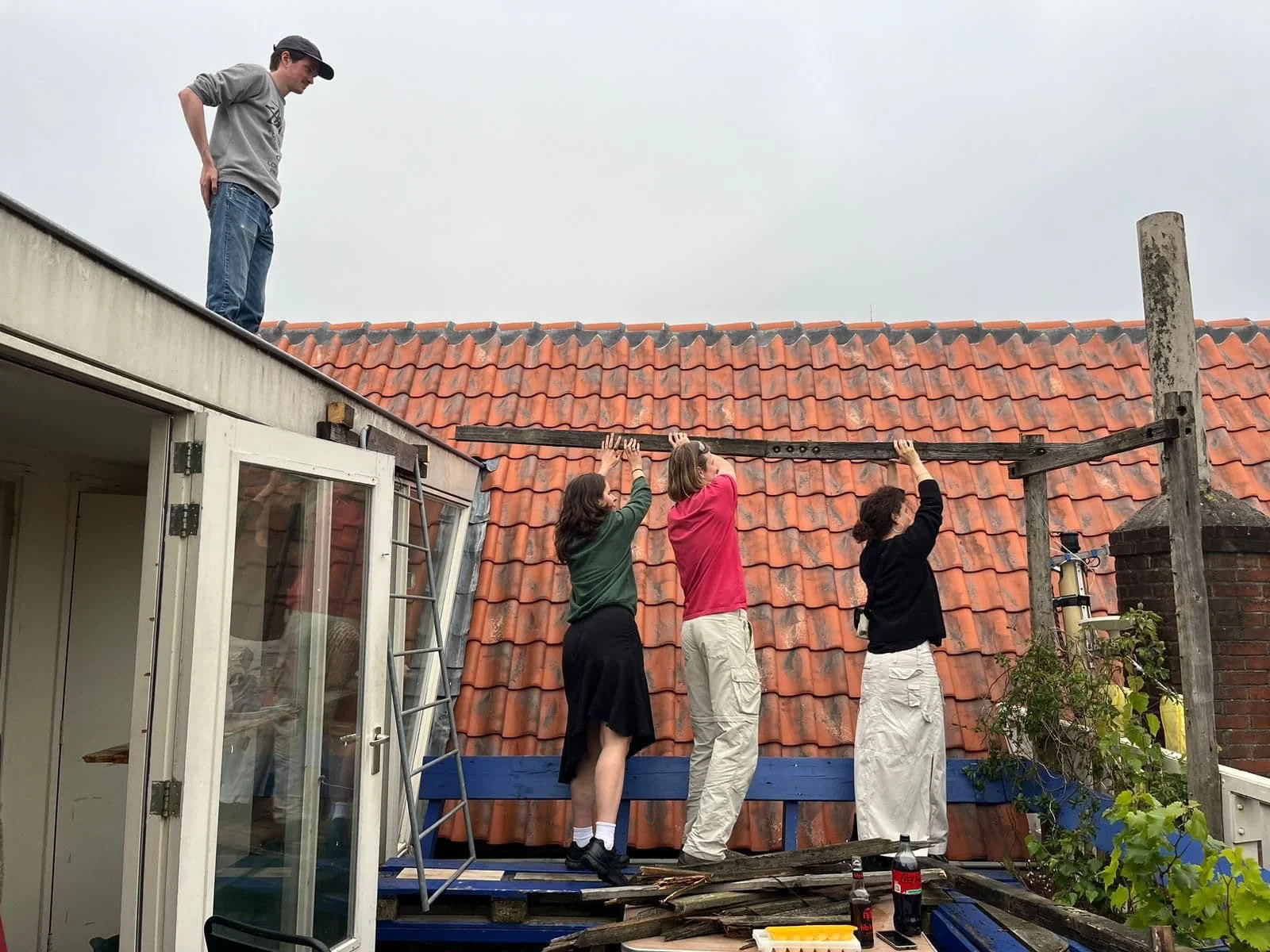 geblurde versie van de foto als achtergrond