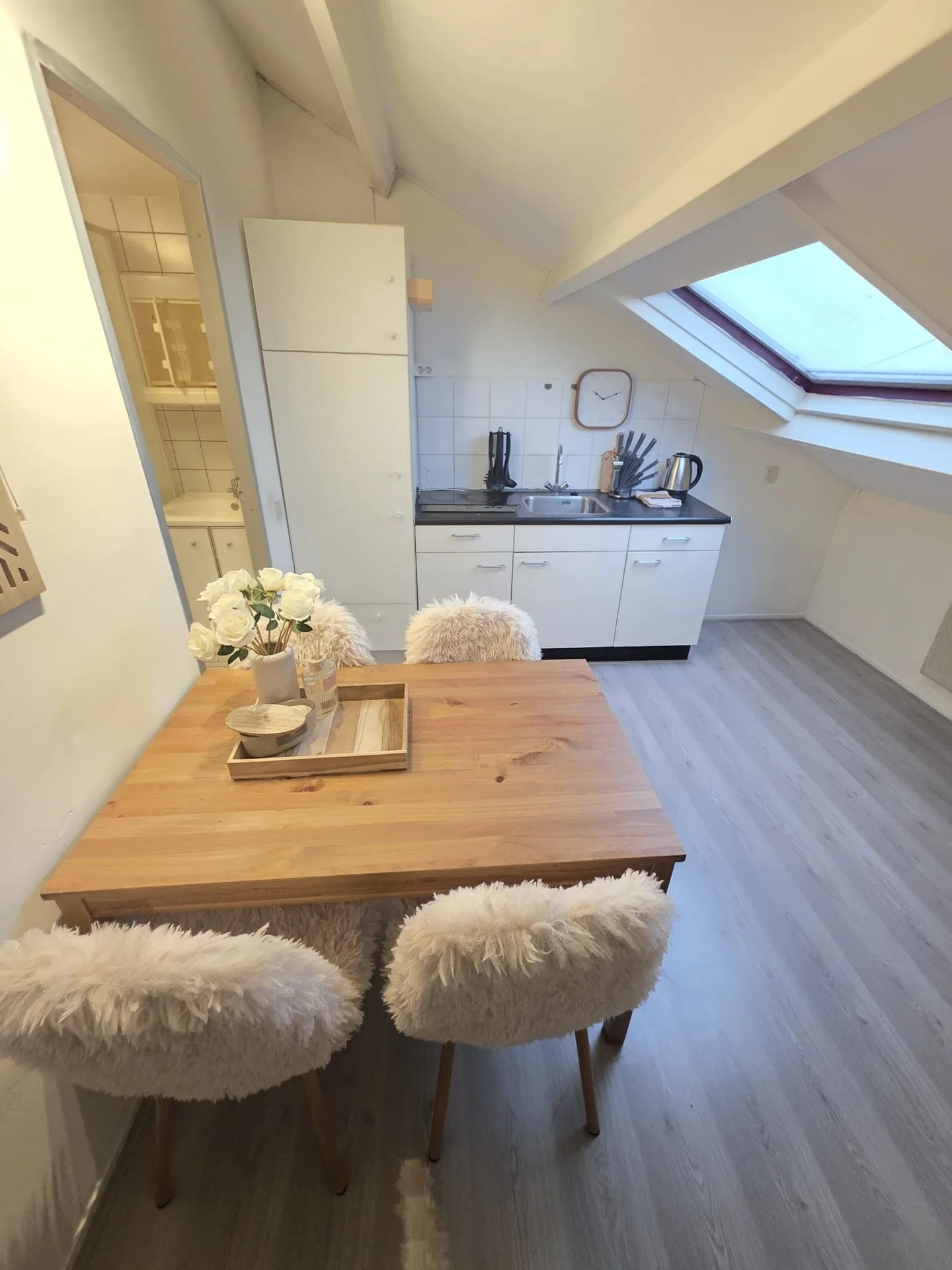 geblurde versie van de foto als achtergrond