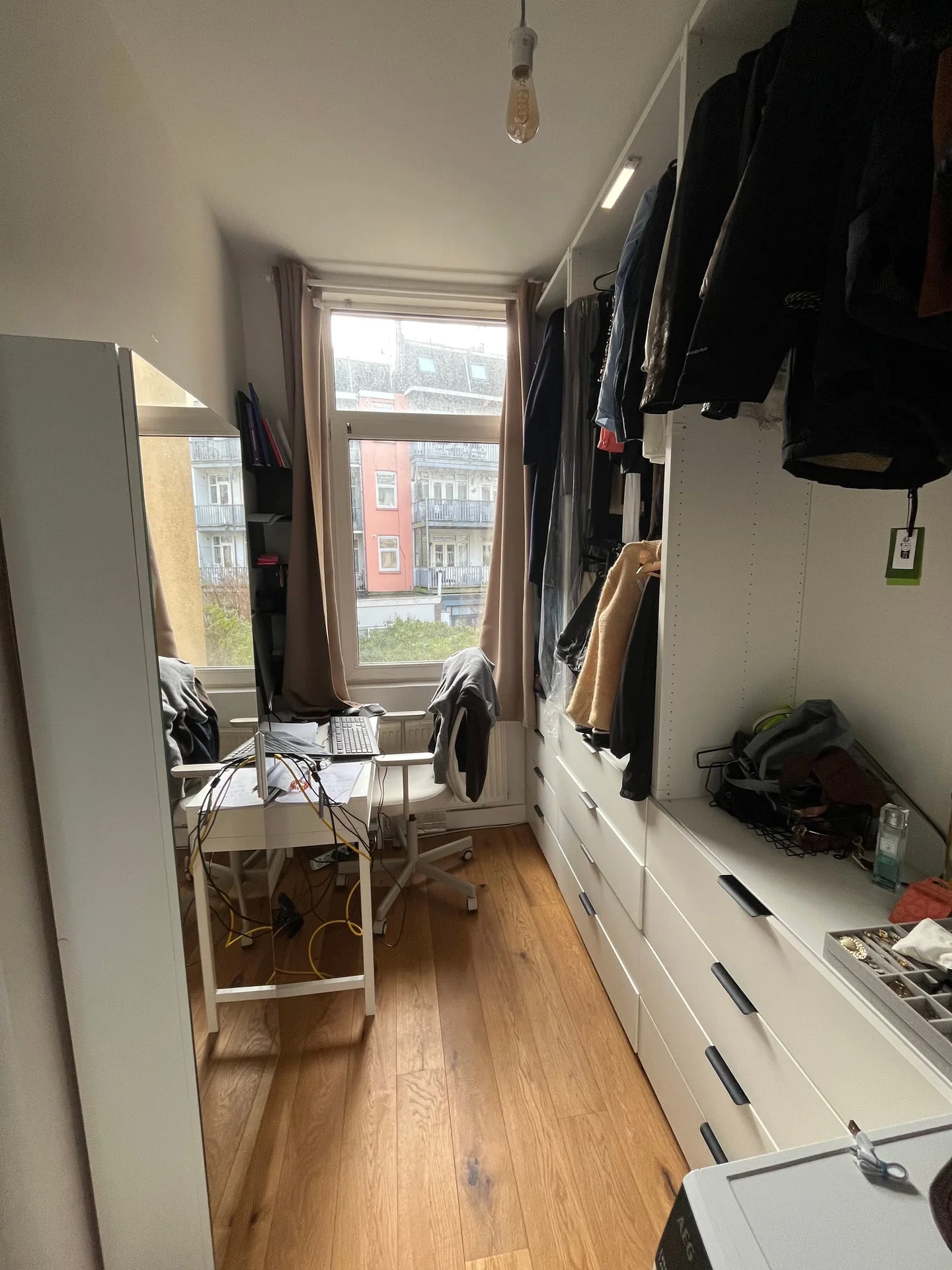 Foto van de Appartement gelegen aan de Haarlemmerweg in Amsterdam