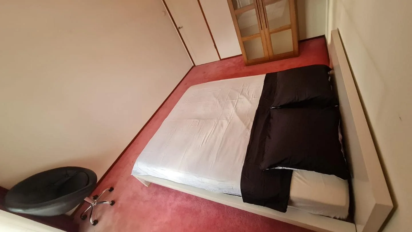 Foto van de Kamer gelegen aan de Buikslotermeerplein in Amsterdam