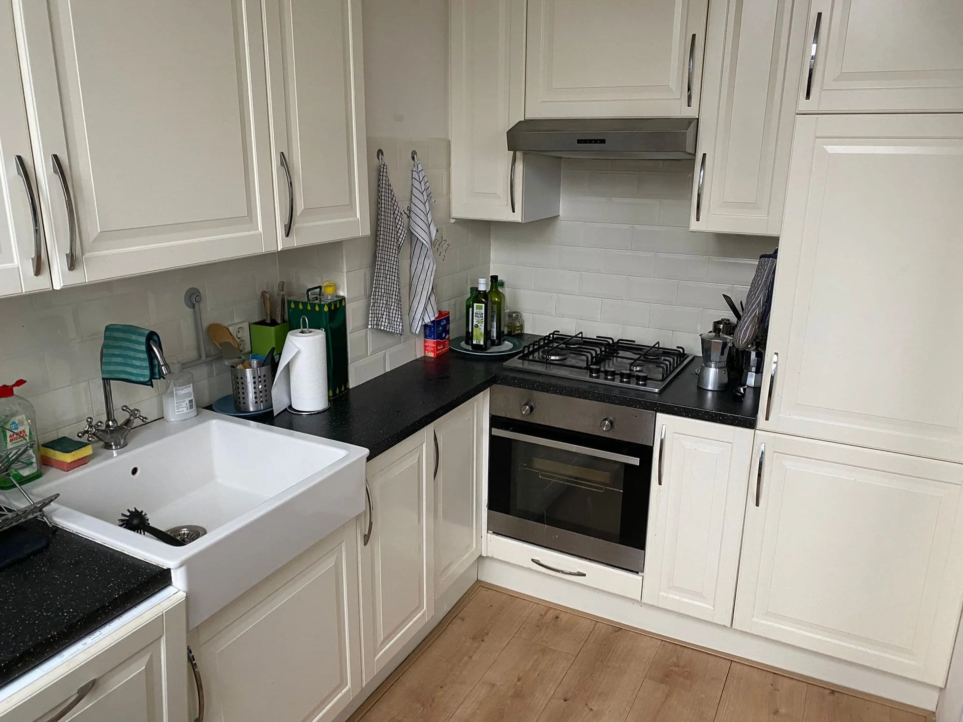 geblurde versie van de foto als achtergrond