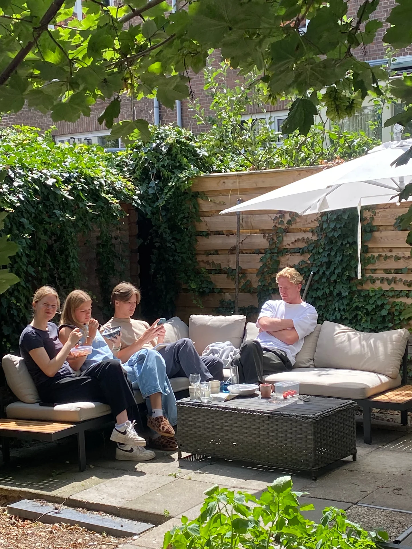 Foto van de Kamer gelegen aan de Helmersstraat in Den Haag