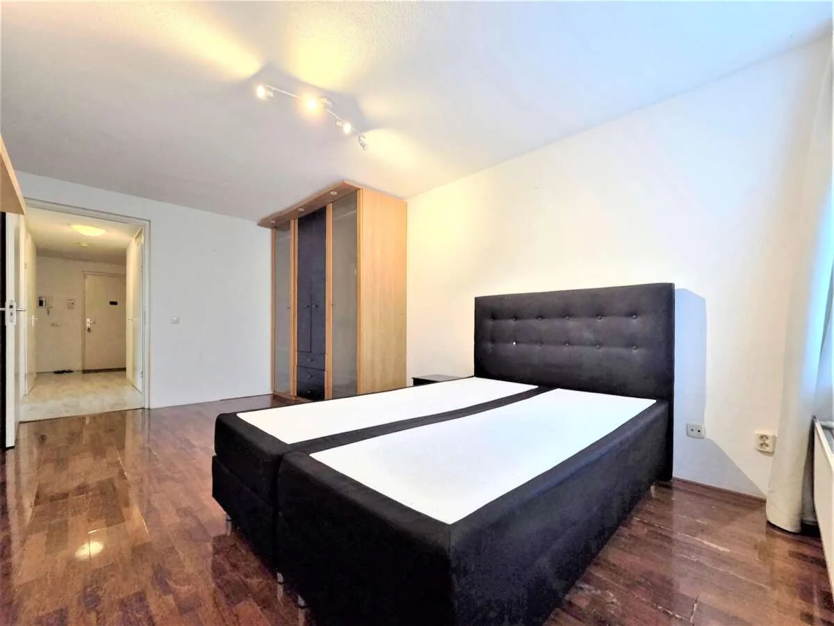 Foto van de Appartement gelegen aan de Jan van Duivenvoordestraat in Amsterdam