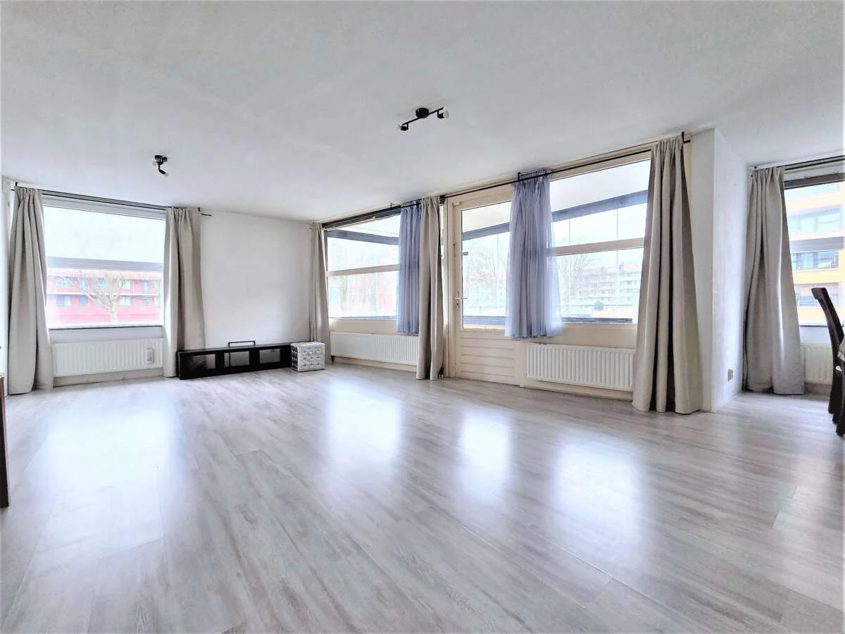 Foto van de Appartement gelegen aan de Jan van Duivenvoordestraat in Amsterdam