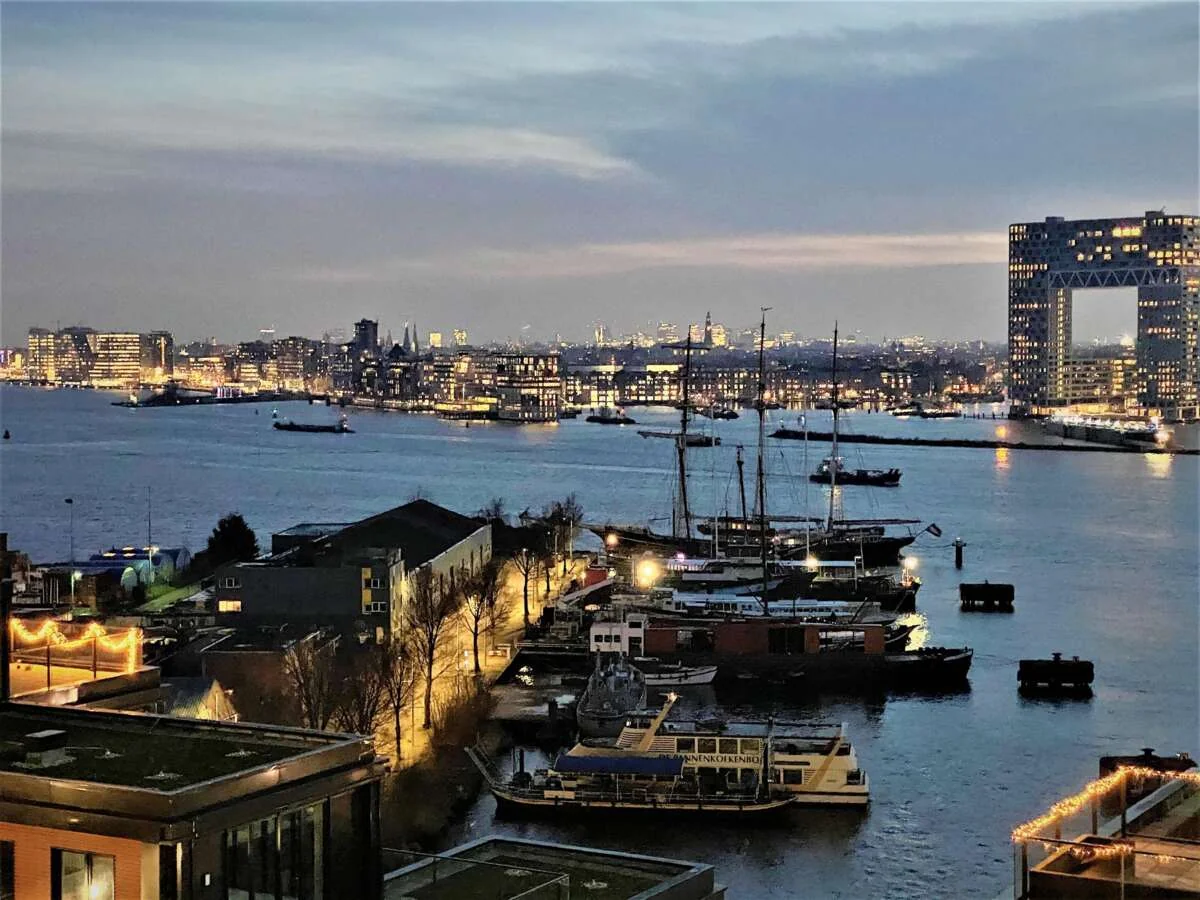 Foto van de Appartement gelegen aan de Hellingstraat in Amsterdam