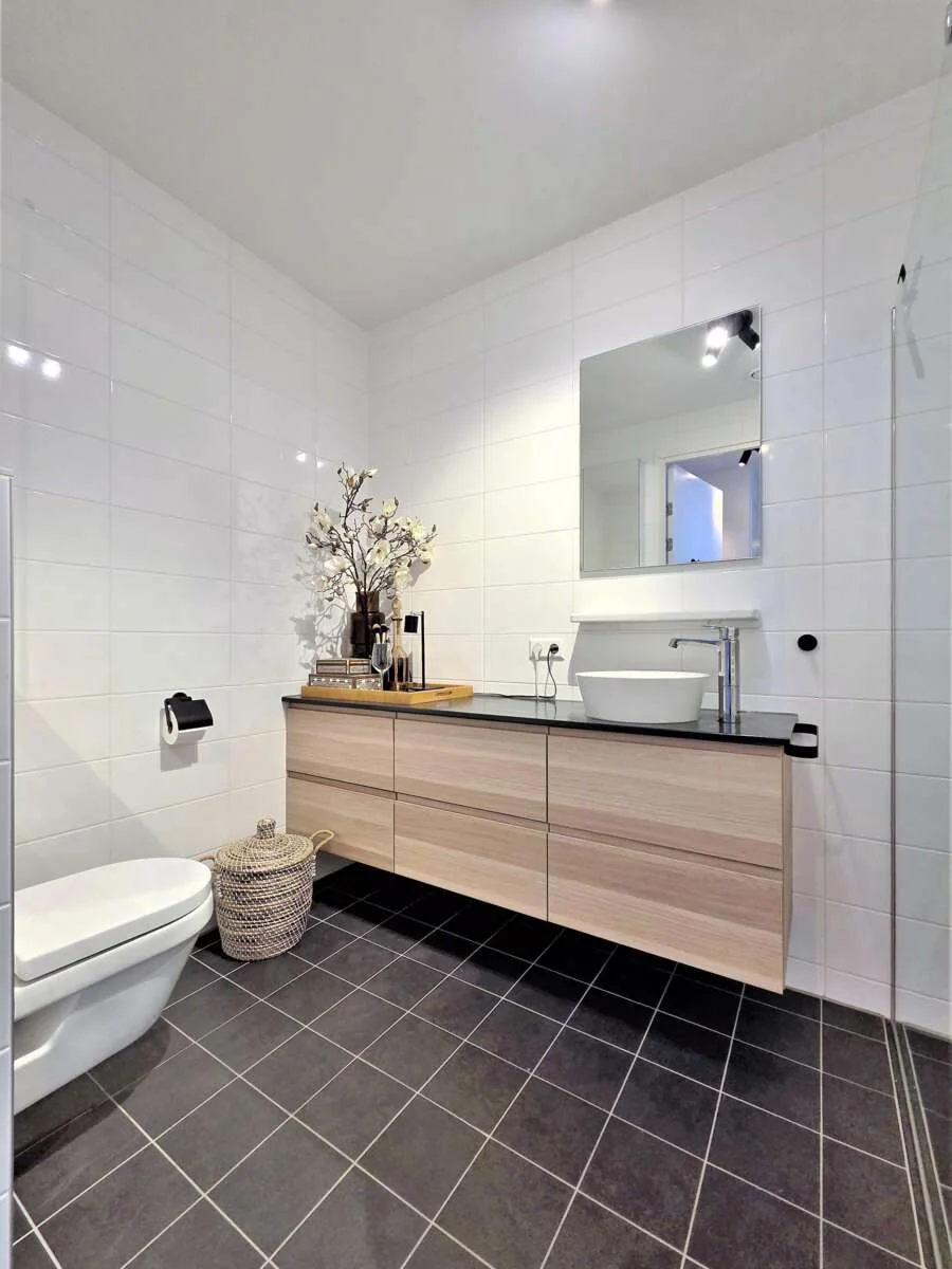 Foto van de Appartement gelegen aan de Hellingstraat in Amsterdam