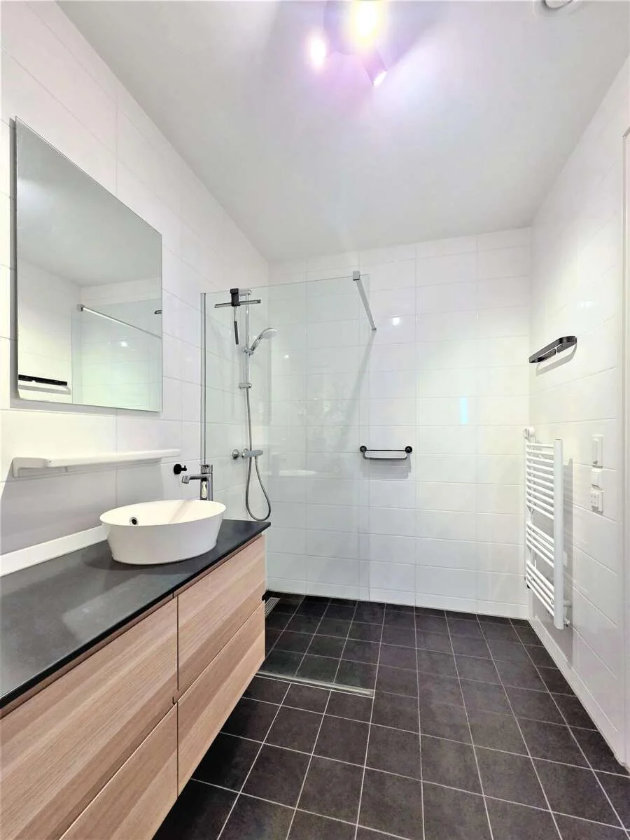 Foto van de Appartement gelegen aan de Hellingstraat in Amsterdam