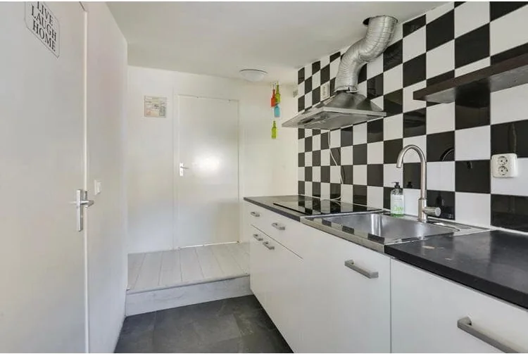 Foto van de Kamer gelegen aan de Leenhofstraat in Amsterdam