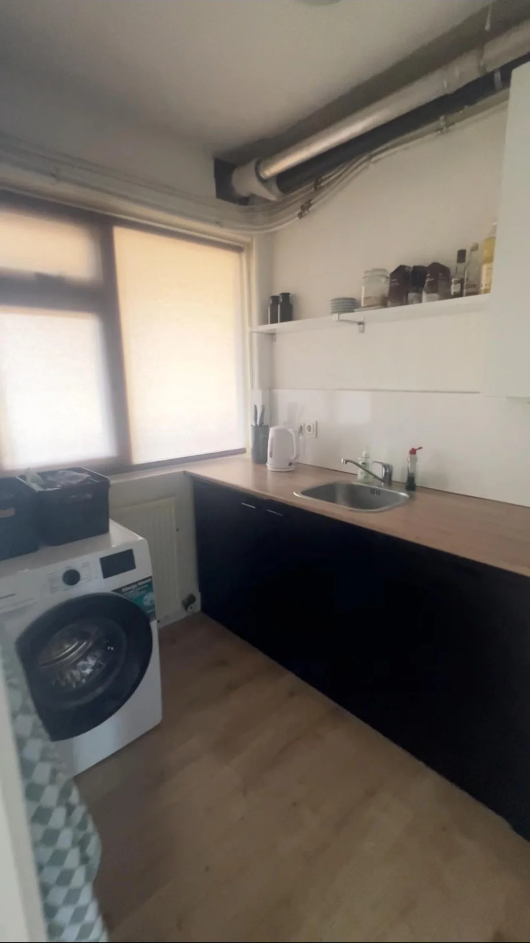 geblurde versie van de foto als achtergrond