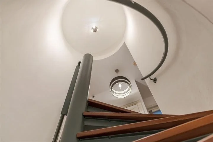 Foto van de Kamer gelegen aan de Kneuterdijk in Den Haag