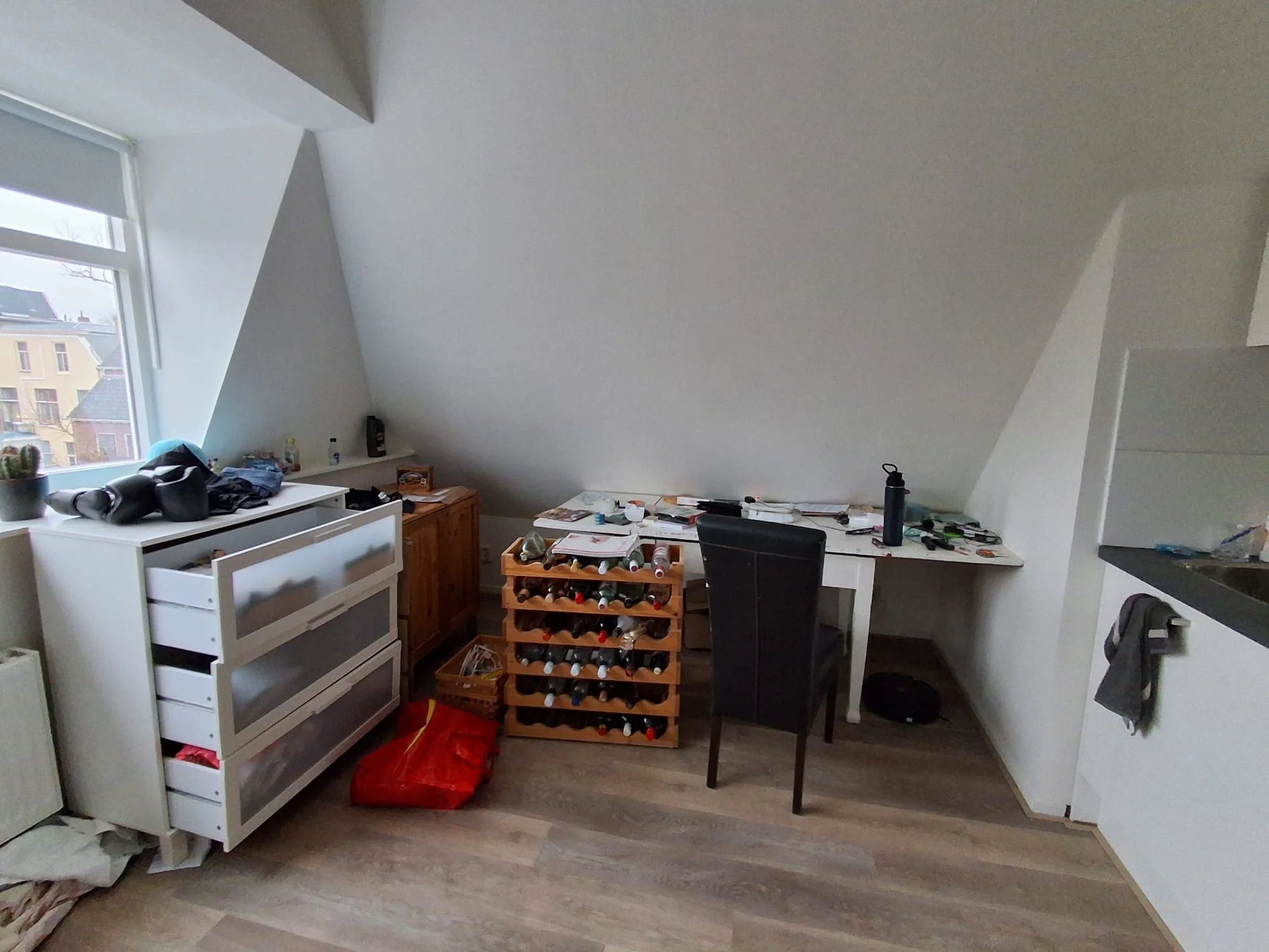 geblurde versie van de foto als achtergrond