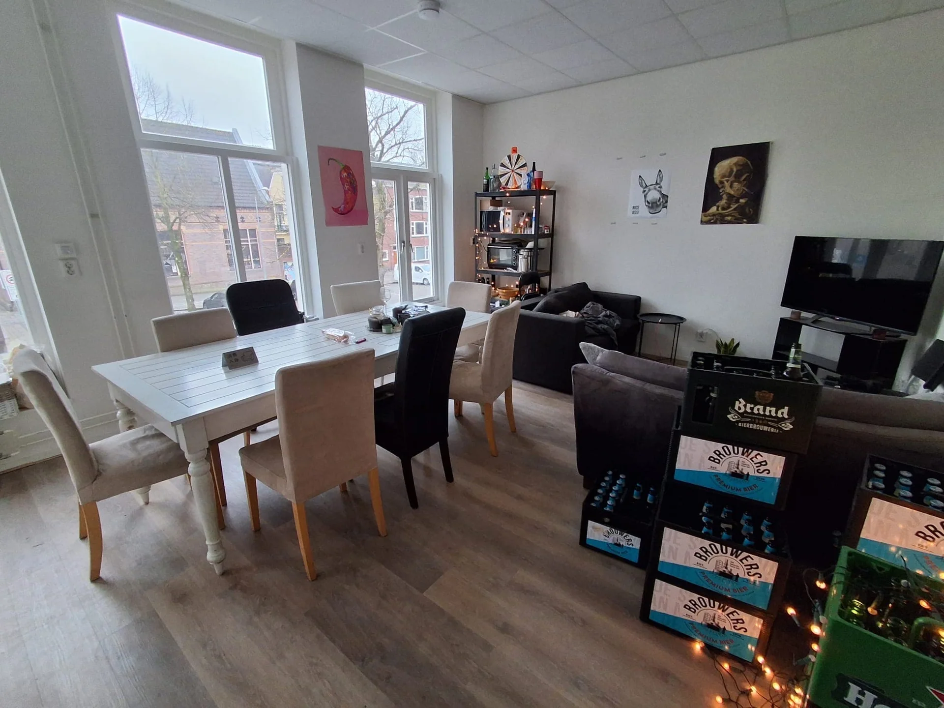 geblurde versie van de foto als achtergrond