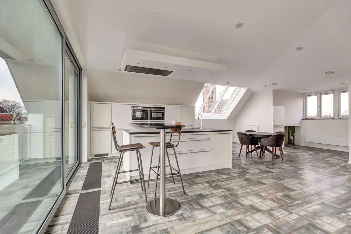 geblurde versie van de foto als achtergrond