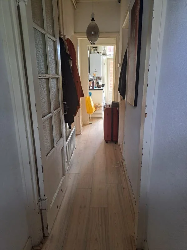 geblurde versie van de foto als achtergrond