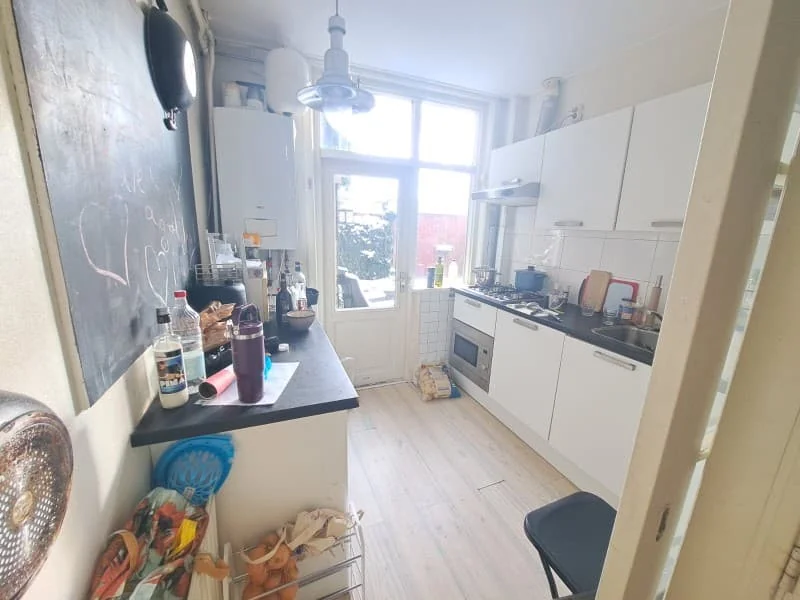 geblurde versie van de foto als achtergrond