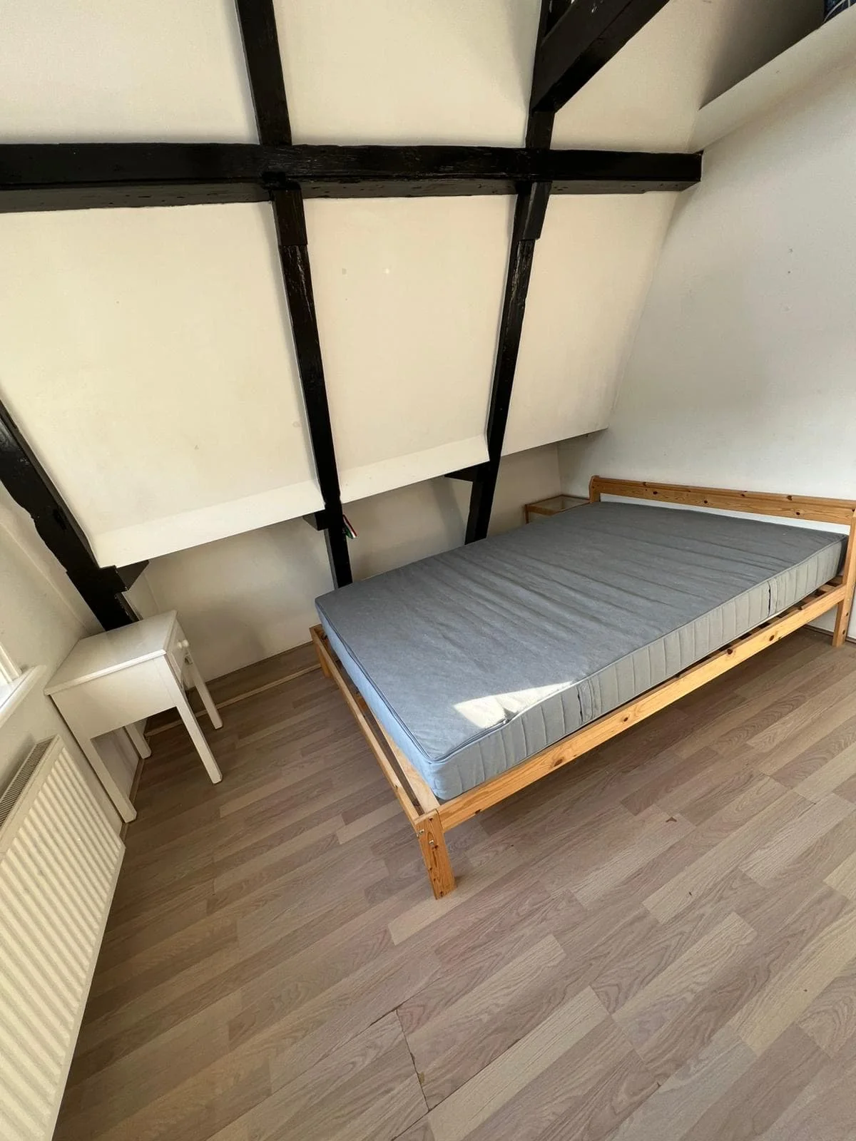 Foto van de Kamer gelegen aan de Nieuwe Nieuwstraat in Amsterdam