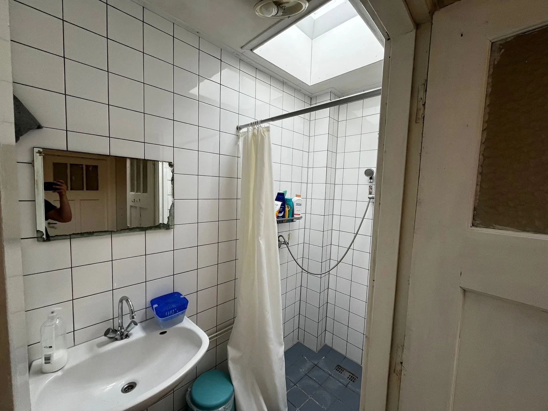 geblurde versie van de foto als achtergrond