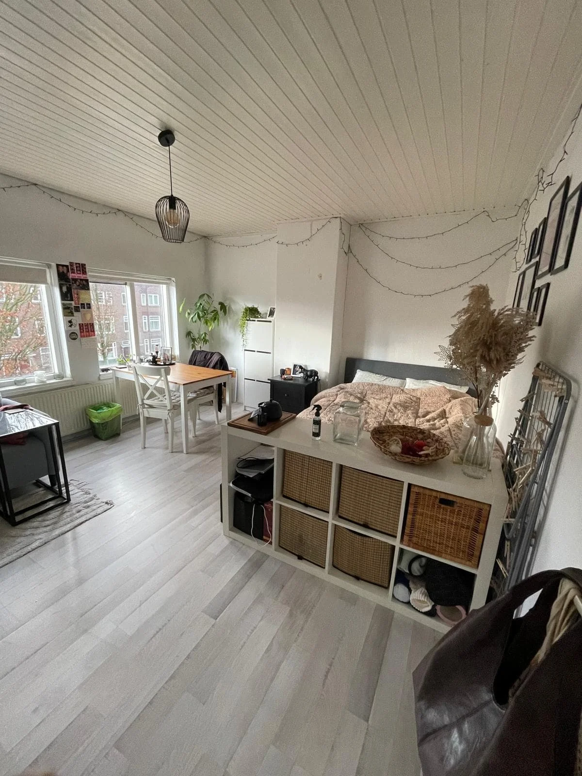 geblurde versie van de foto als achtergrond