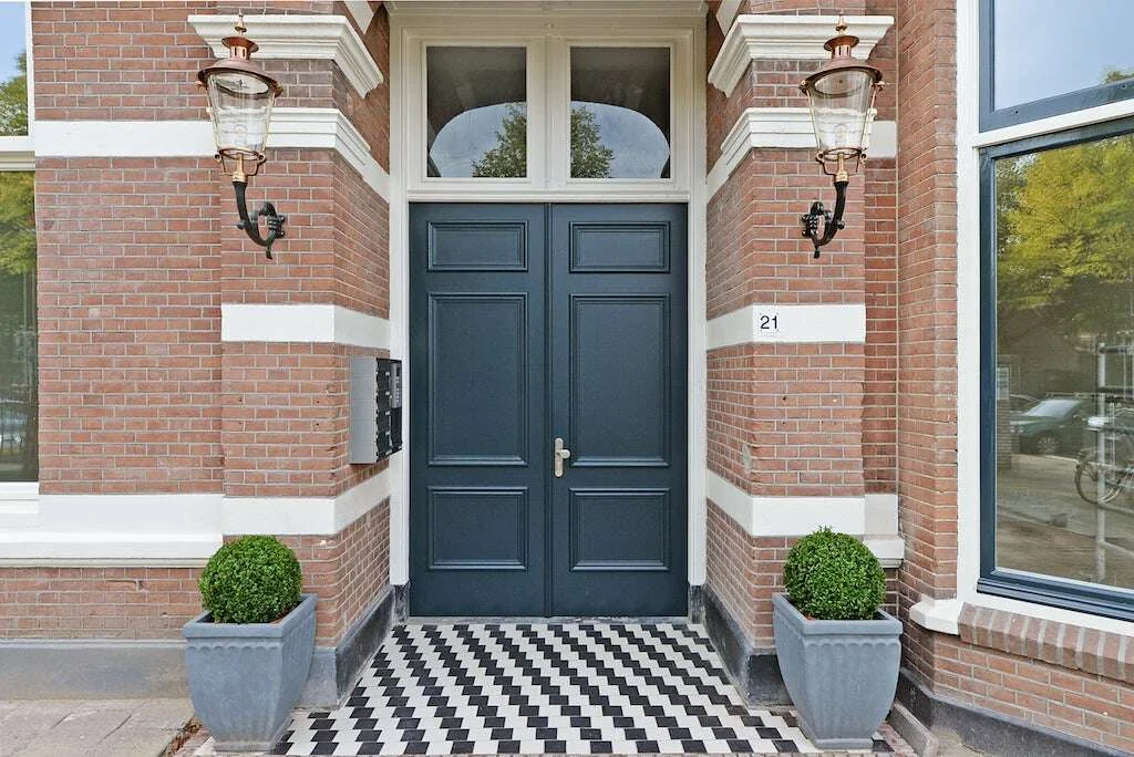 geblurde versie van de foto als achtergrond