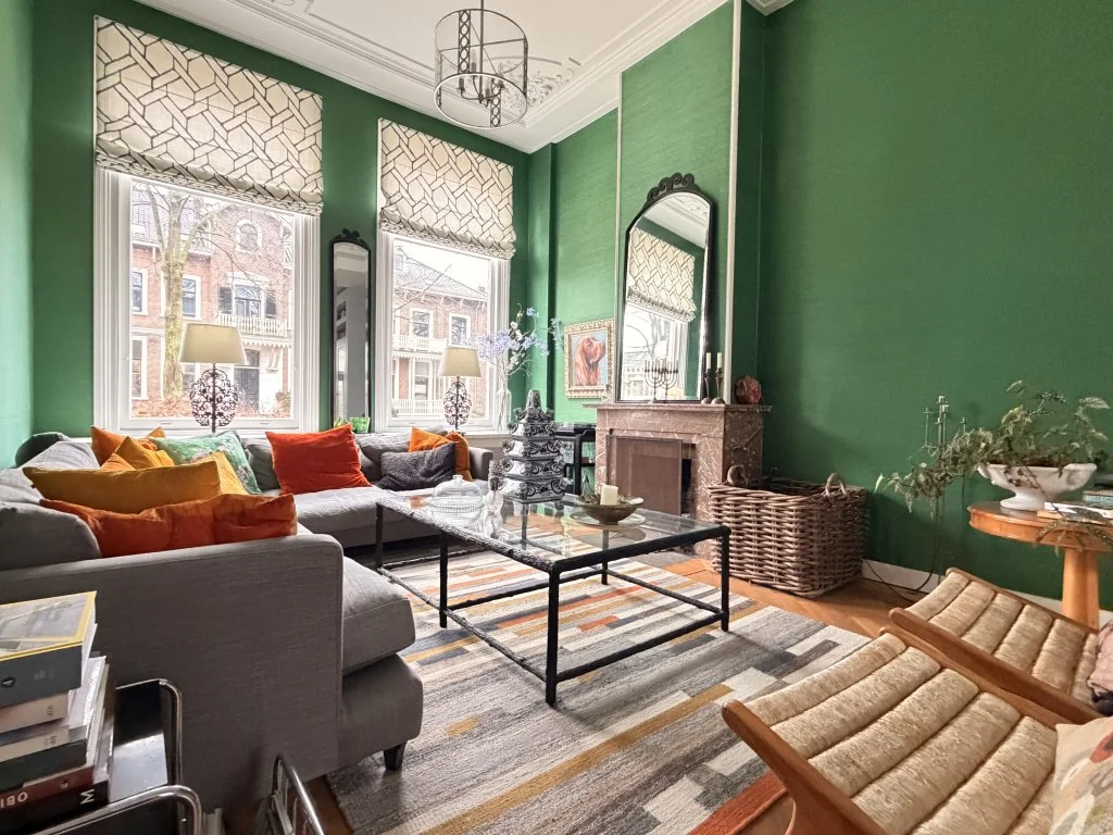 geblurde versie van de foto als achtergrond