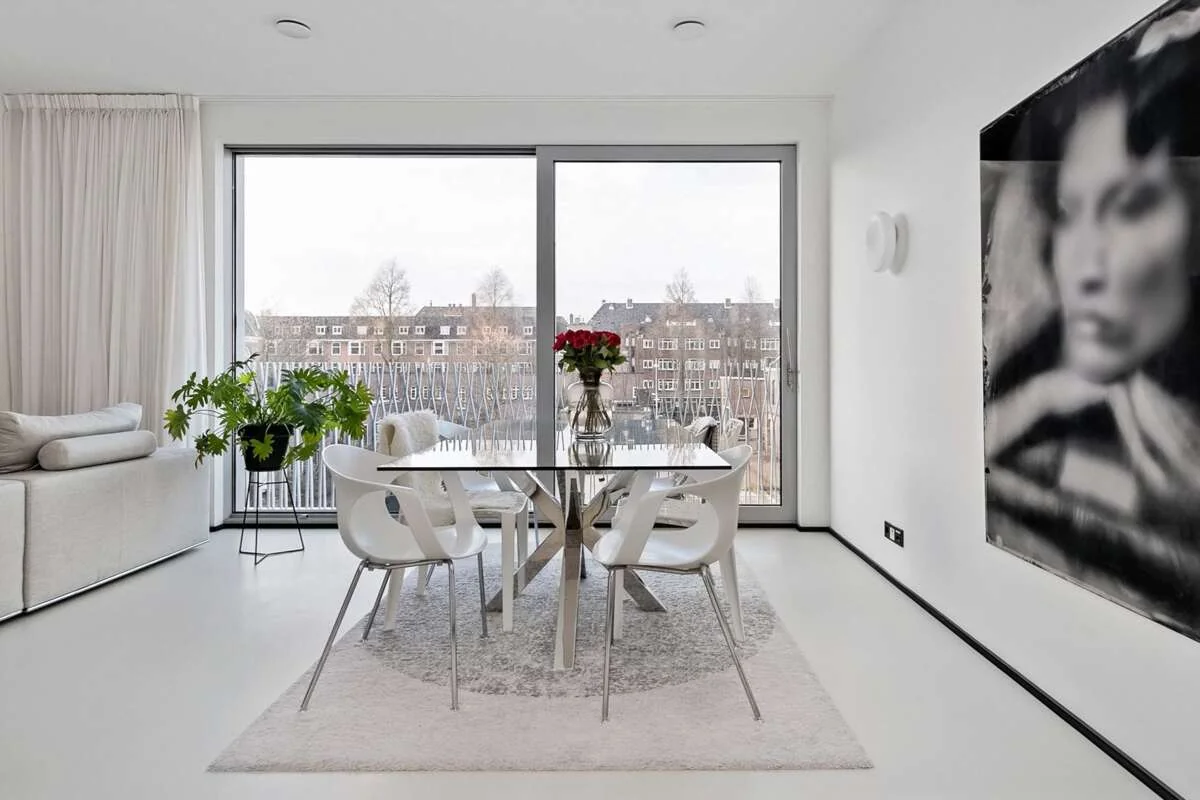 Foto van de Appartement gelegen aan de Valkenburgerstraat in Amsterdam