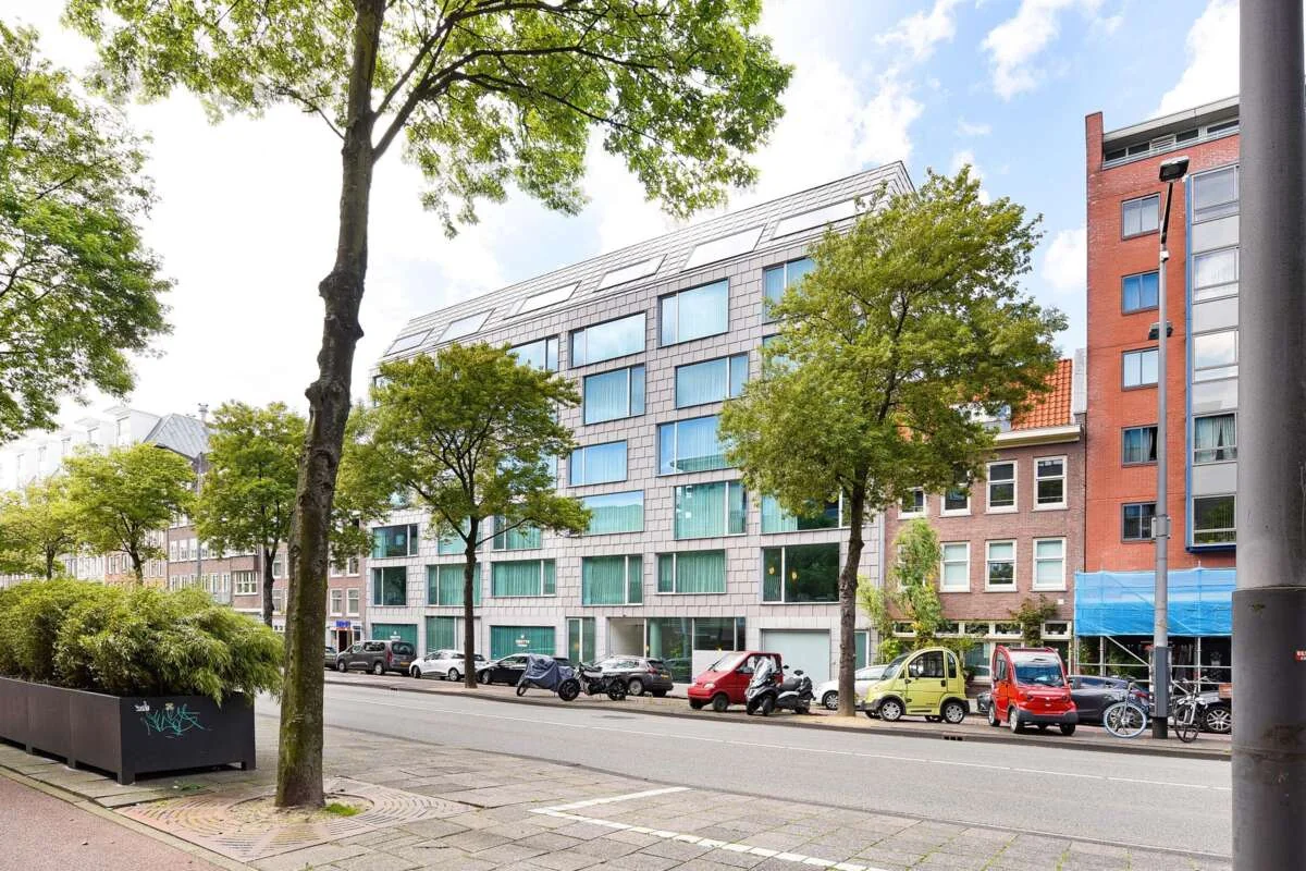 Foto van de Appartement gelegen aan de Valkenburgerstraat in Amsterdam