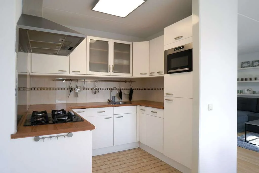 Foto van de Appartement gelegen aan de Waldeck Pyrmontkade in Den Haag