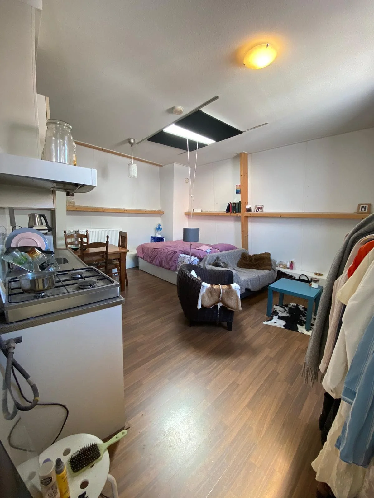 geblurde versie van de foto als achtergrond