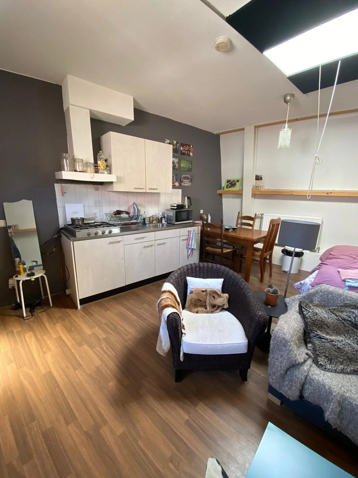 geblurde versie van de foto als achtergrond