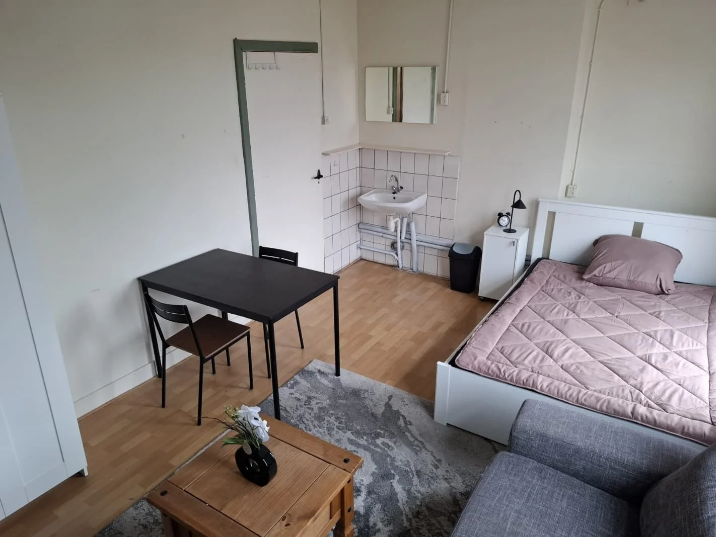 Foto van de Kamer gelegen aan de Van Lennepstraat in Utrecht