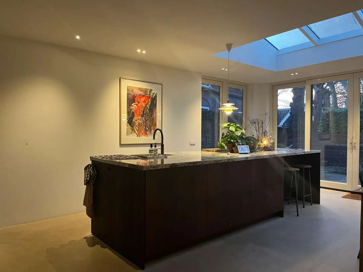 geblurde versie van de foto als achtergrond