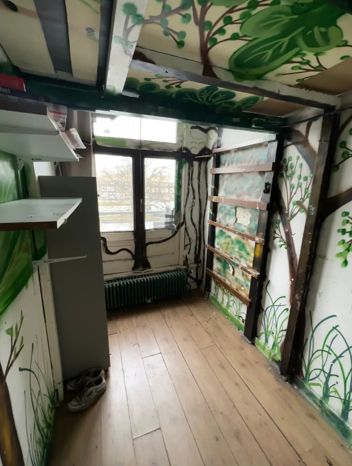 geblurde versie van de foto als achtergrond