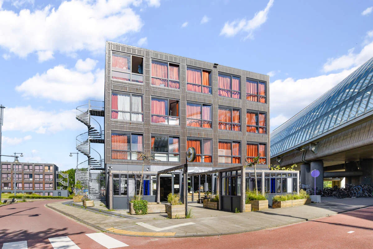 Foto van de Studio gelegen aan de Naritaweg in Amsterdam