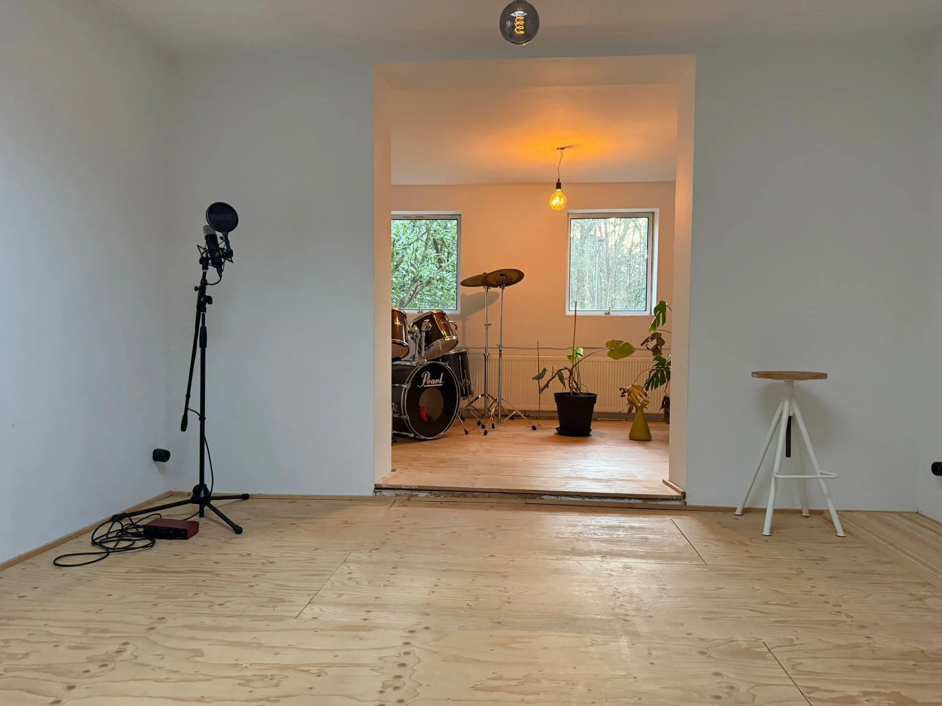 geblurde versie van de foto als achtergrond